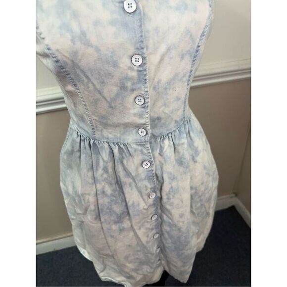 Hollister Denim Acid Wash Button Front Dress with Pockets Size Small - Picture 3 of 10